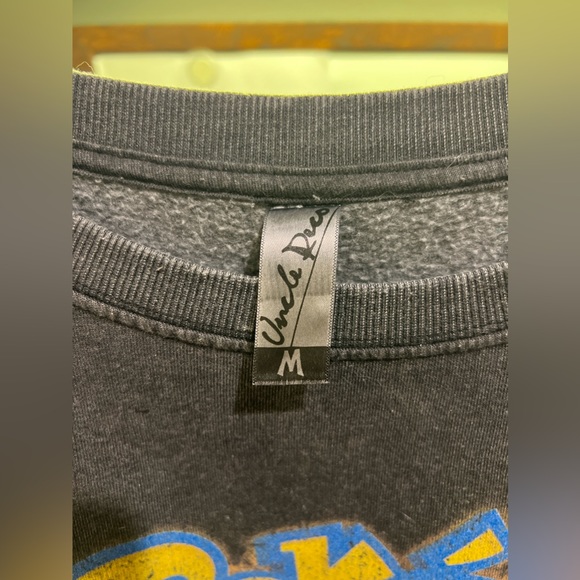 Pokémon Charizard Gameboy Crew Neck RARE - Picture 3 of 3